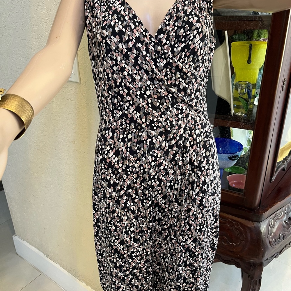 Gilli Black and Pink Midi Dress